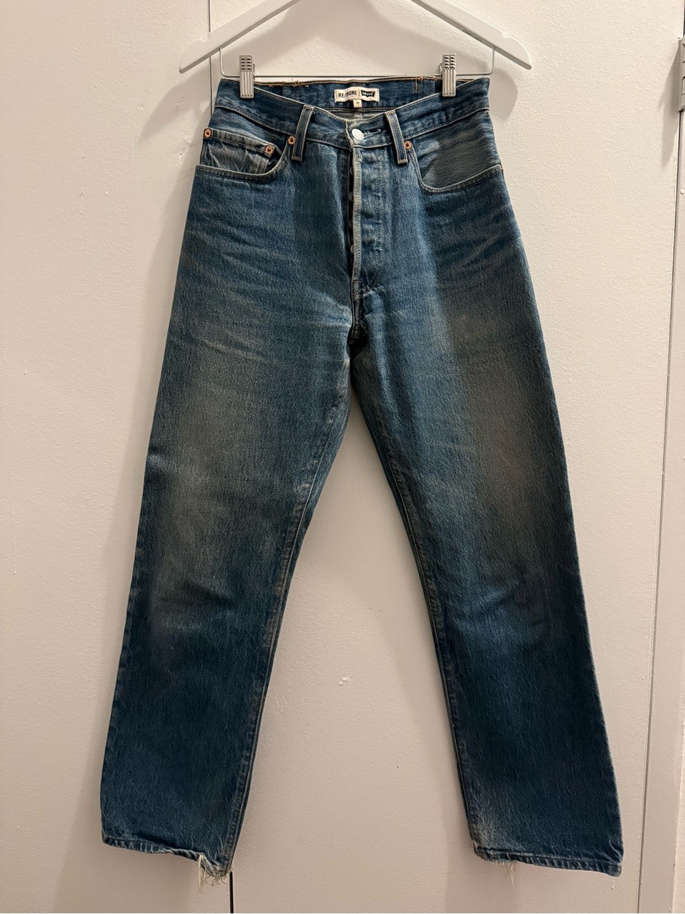 Re/Done & Levi’s Woman’s Relaxed Denim Jeans in Washed Blue
